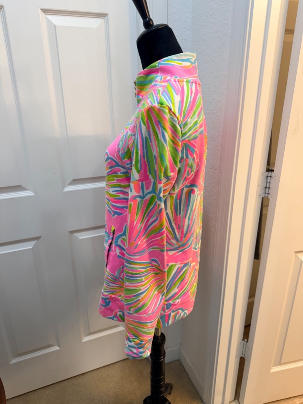 Lilly Pulitzer Pink Print Zip-Up Pullover – Size M (Oversized Fit) - Picture 4 of 6